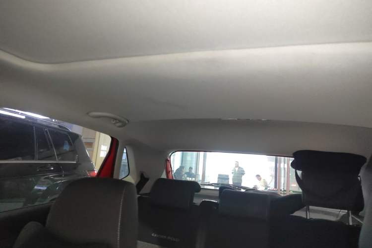 Used Volkswagen Polo 2014 1.6L Cross Polo Automatic Headliner