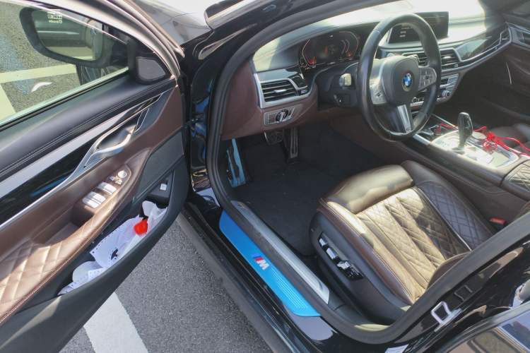 Used BMW 7 Series 2019 740Li Leading Model M Sport Package