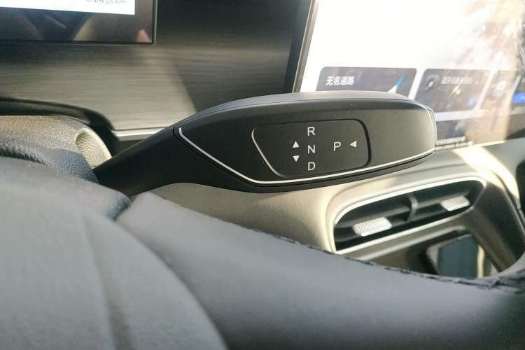 Used Chery Fengyun T8 2025 1.5T 130 km Comfort Edition 7-Seater
