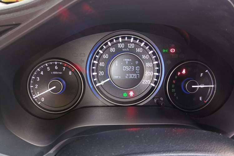 Used Honda Crider 2013 1.8L automatic luxury edition
