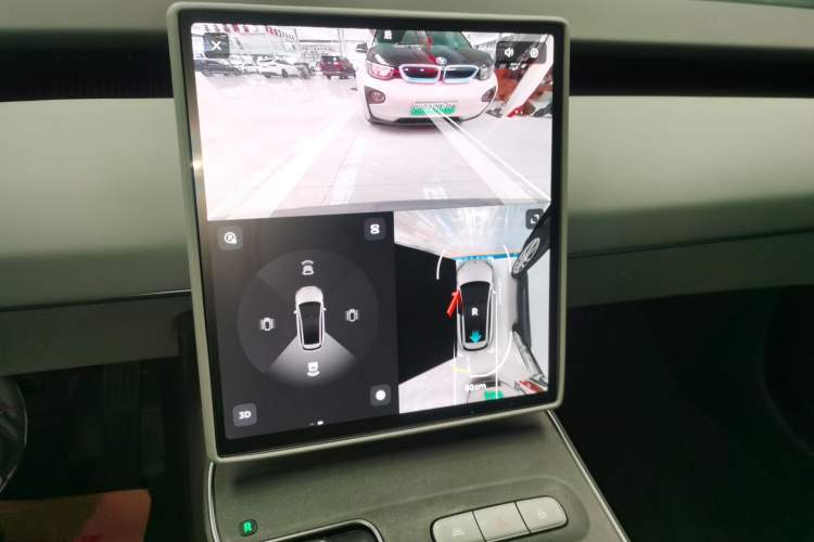 Used Nio ET5T 2024 75kWh Touring Audio And AC Panel