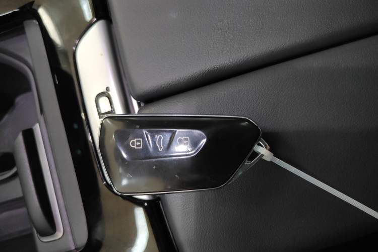 Used Volkswagen ID.7 VIZZION 2024 AIR model