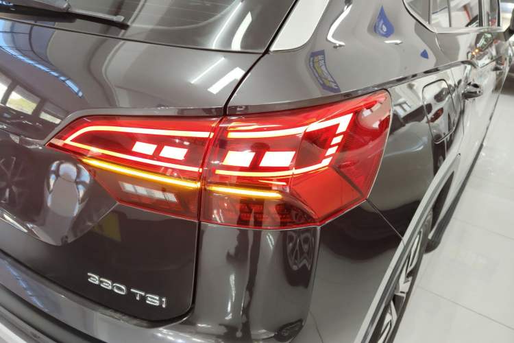 Used Volkswagen Tayron 2021 330TSI Two-Wheel Drive Luxury Smart Connectivity Version