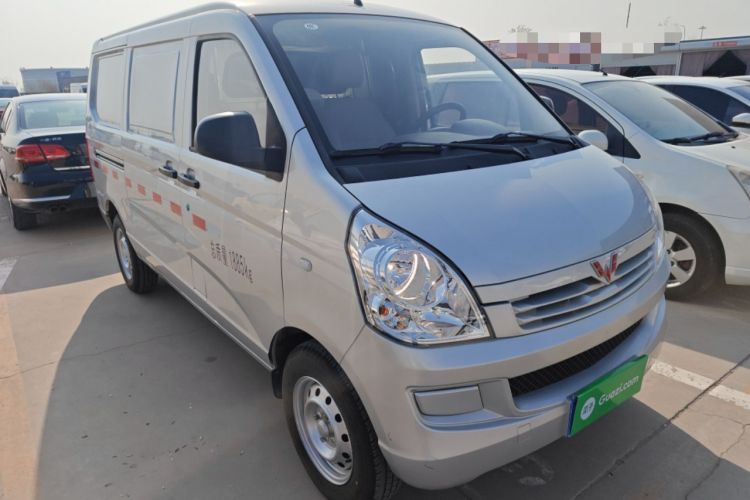 Used Wuling Rongguang S 2023 1.5L Basic Enclosed-Window Vehicle 2 Seats