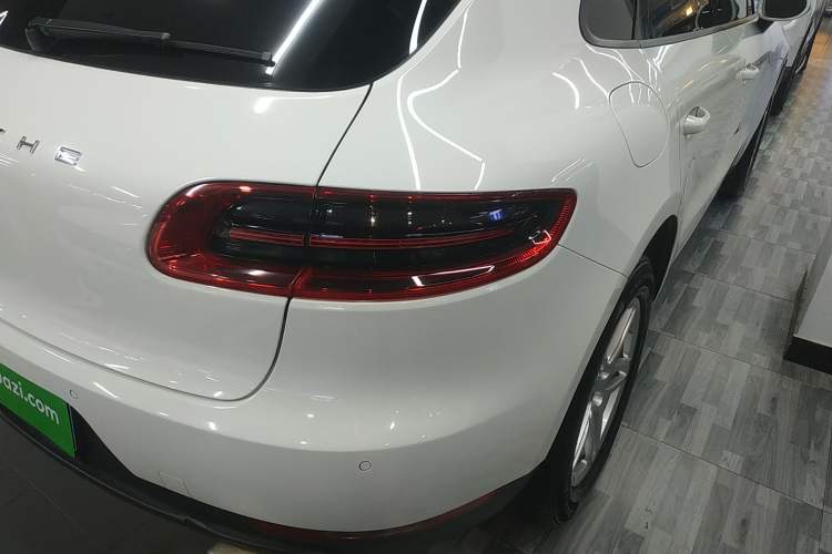 Used Porsche Macan 2017 Macan 2.0T