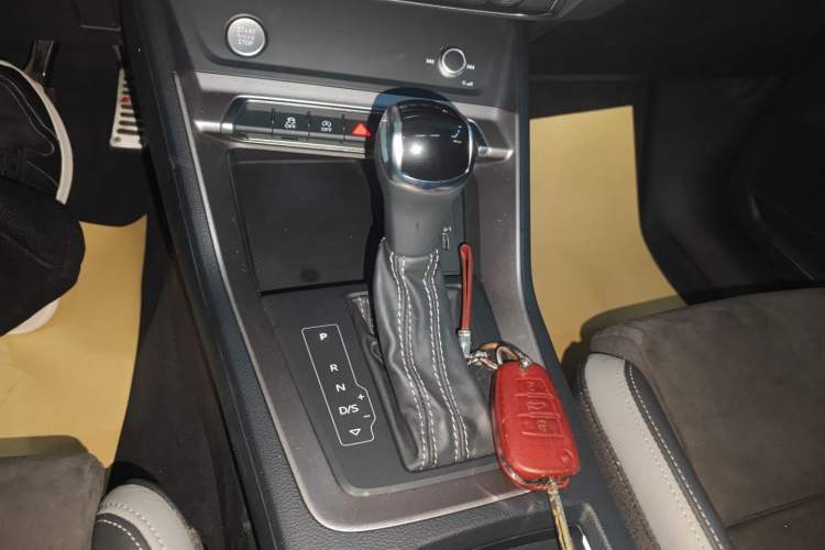 Used Audi Q3 2020 35 TFSI Fashion Dynamic Model
