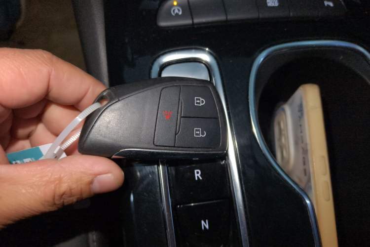 Used Buick Envision 2022 Encore S 552T Two-Wheel Drive Elite Model
