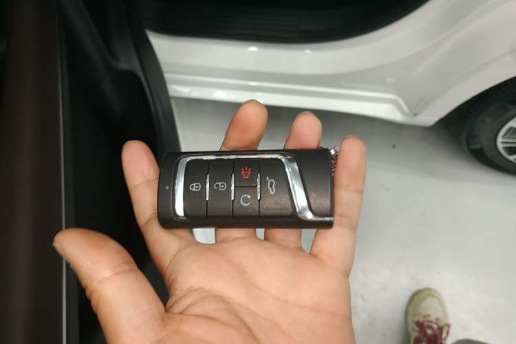 Used GAC Trumpchi M6 2019 270T Automatic Prestige Edition (6-seater) - China V Standard
