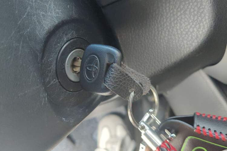 Used Toyota YARiS L Zhi Xuan 2021 X-Trail 1.5L CVT Luxury Edition