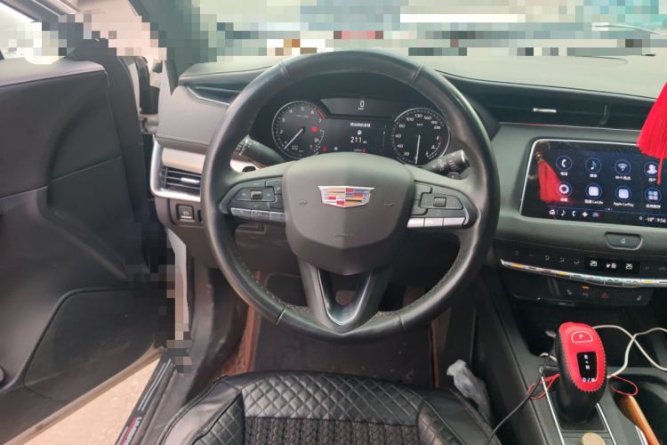 Used Cadillac XT4 2021 28T Two-Wheel Drive Leading Version