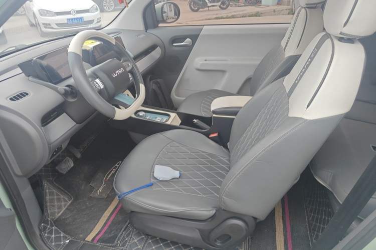 Used CHANGAN NEVO Lumin 2022 155 km – Refreshingly Sweet Edition
