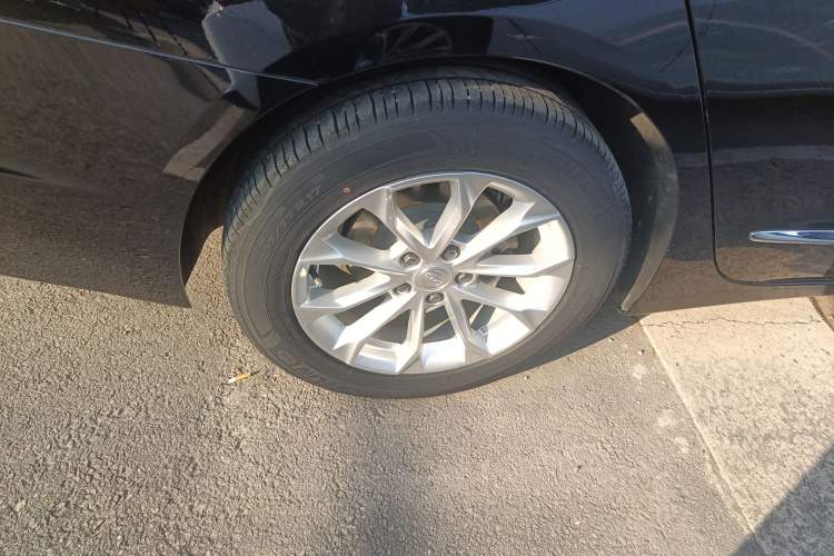 Used Buick LaCrosse 2022 552T Luxury Version