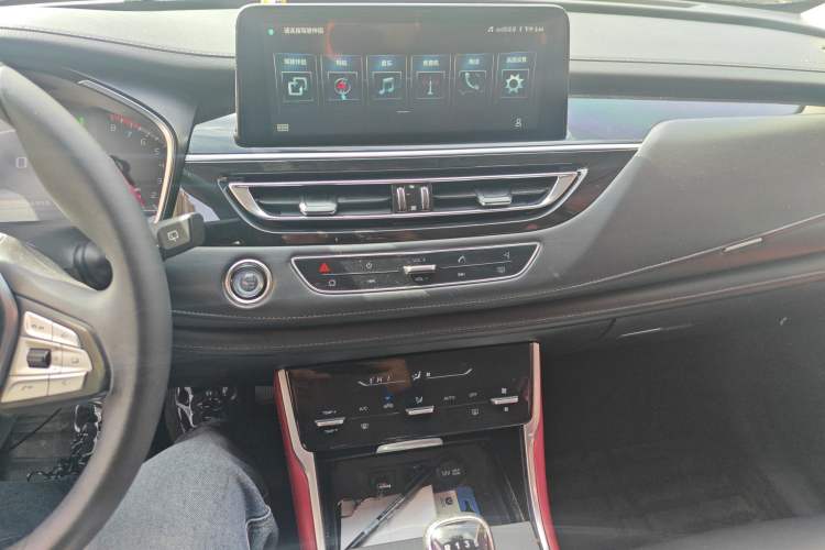 Used CHANGAN CS75 2022 Blue Whale Edition 1.5T Manual Elite Model
