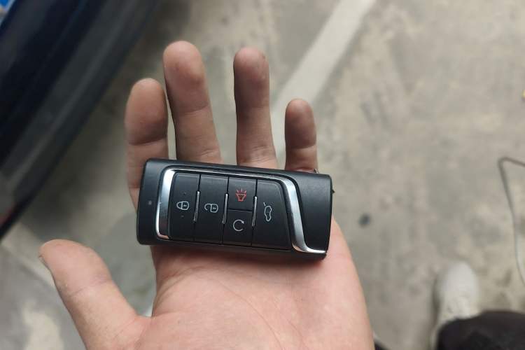 Used GAC Trumpchi M6 2021 270T DCT Luxury Edition (6-seater)
