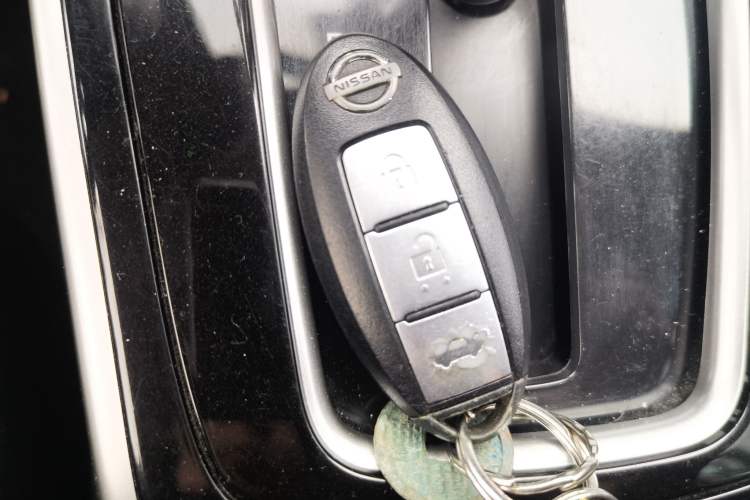 Used Nissan Sylphy 2019 1.6XV CVT Smart Connect Luxury Edition China VI Standard