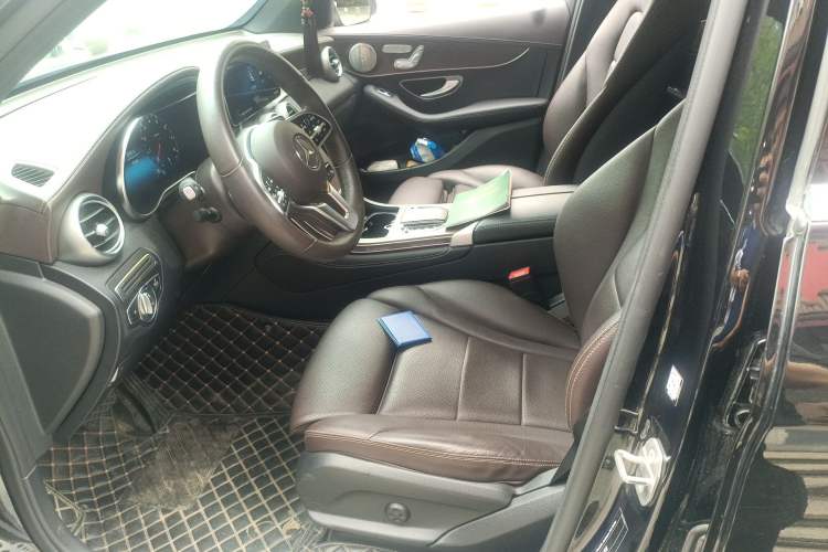 Used Mercedes-Benz GLC 2022 GLC 300 L 4MATIC Dynamic Model Left Front Seat