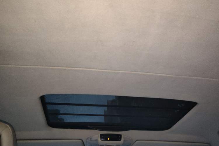 Used Mercedes-Benz Viano 2013 3.0L Hospitality Edition