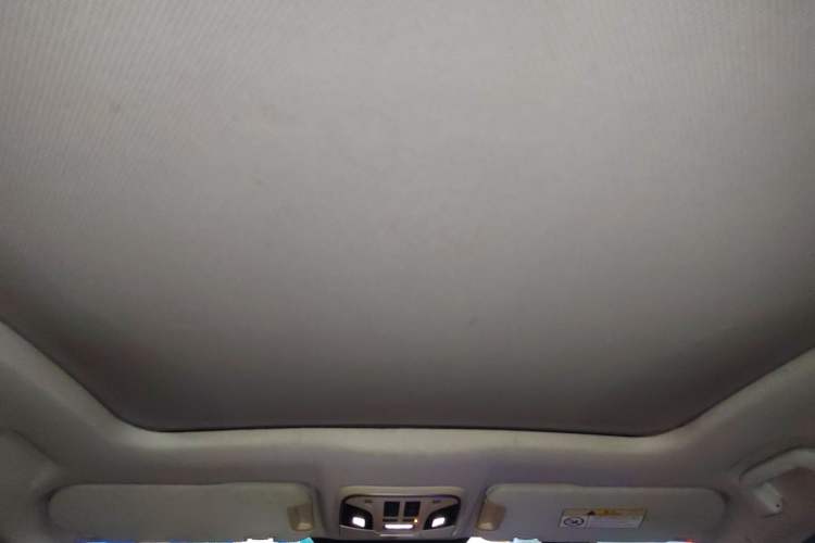 Used Haval H7 2016 Blue-Label H7 2.0T Automatic Elite Model Headliner