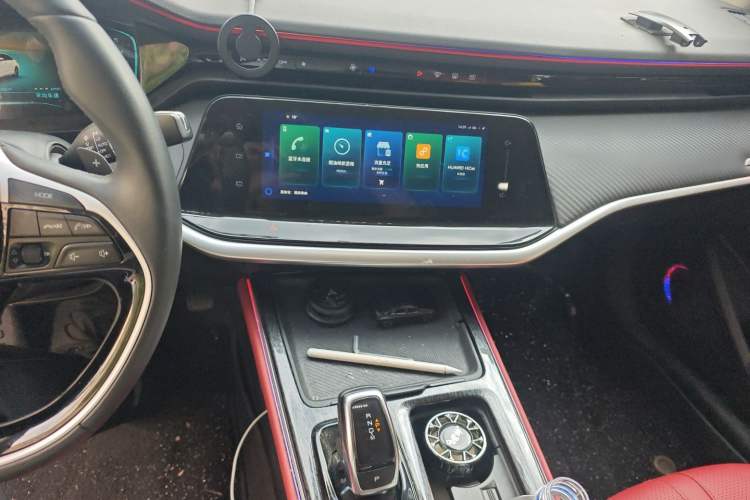 Used Dongfeng Aeolus Yixuan MAX 2021 1.5T Ultra-Stylish Trendsetter Edition