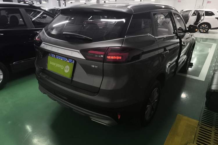 Used Geely Auto Emgrand X7 Sport 2021 Million Edition 1.8TD DCT Two-Wheel Drive Comfort Model