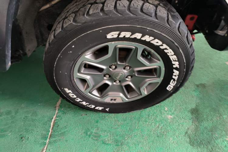 Used Jeep Wrangler 2015 3.0L Sahara Four-Door Comfort Edition