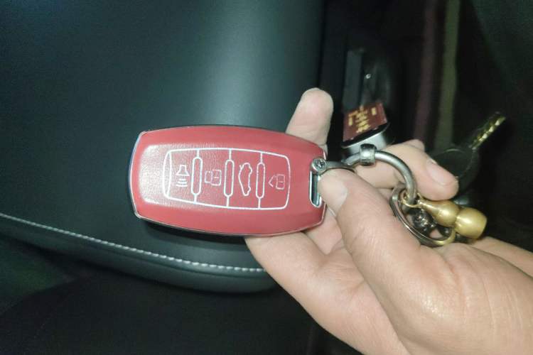 Used Haval M6 2023 PLUS 1.5T DCT Luxury Smart Connectivity Model