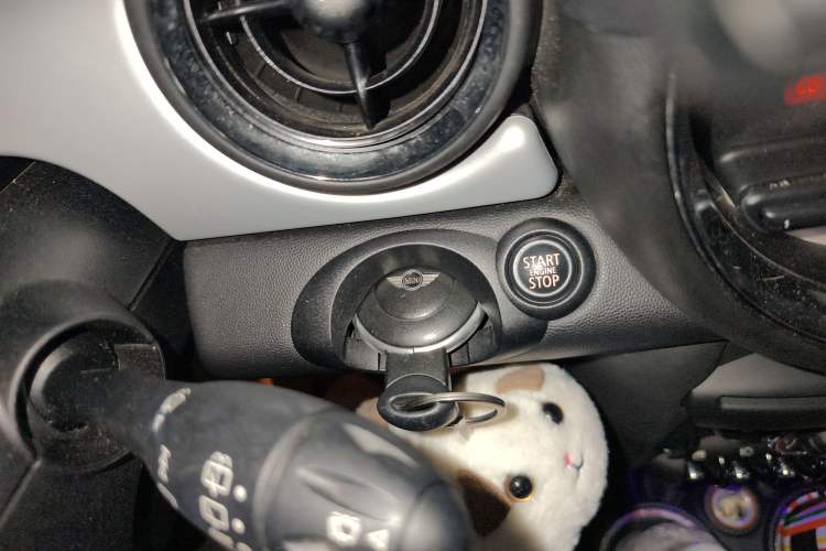 Used MINI 2013 1.6L ONE Limited Edition First Version
