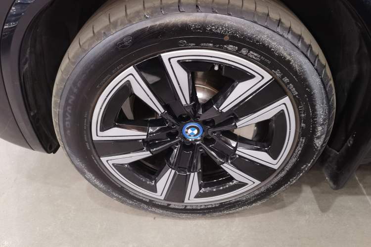 Used BMW iX3 2024 Leading Model