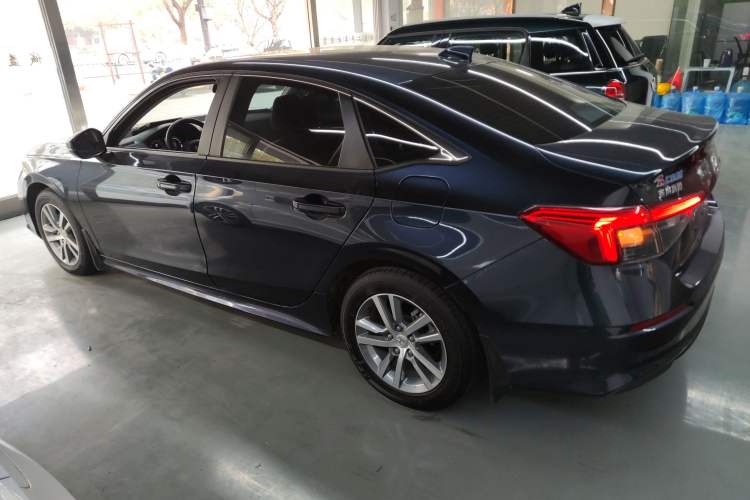 Used Honda Civic 2022 240TURBO CVT Dynamic Edition
