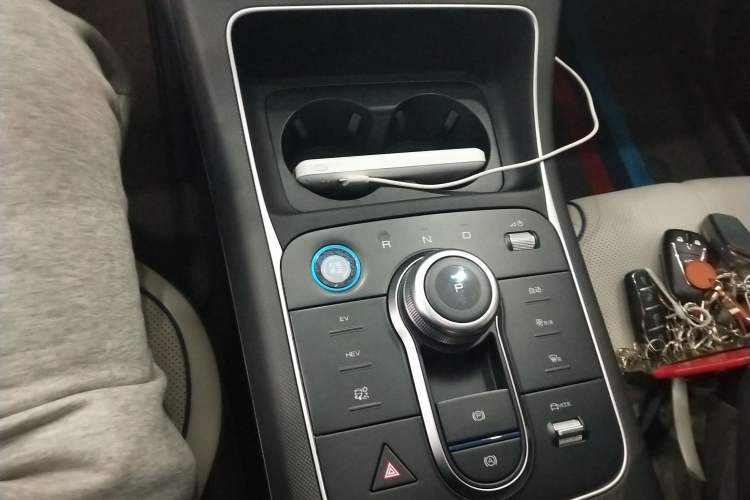 Used BYD Destroyer 05 2024 HONOR Edition DM-i 55KM Luxury Model Gear Lever