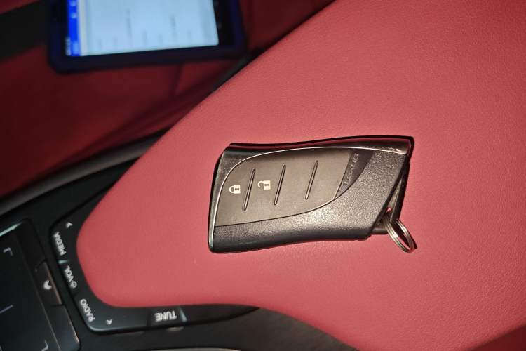 Used Lexus UX 2019 200 F SPORT Version
