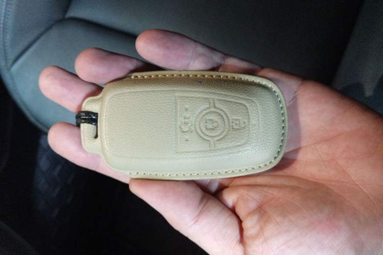 Used Ford Explorer 2020 EcoBoost 285 4x4 Titanium Edition 7-Seater