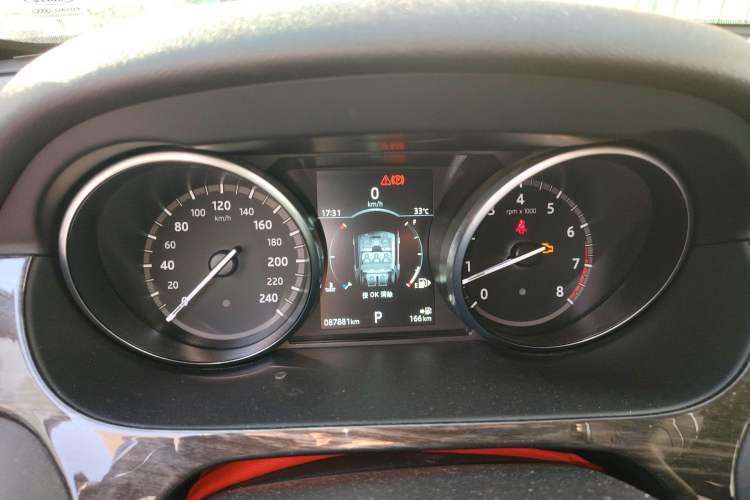Used Land Rover Discovery Sport 2019 240 PS HSE Version China VI Standard Instrument Cluster
