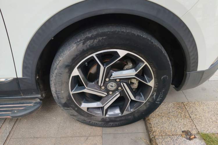 Used Dongfeng Aeolus AX7 2020 1.6T Automatic AI Navigation Model China VI Standard Right Front Wheel Hub
