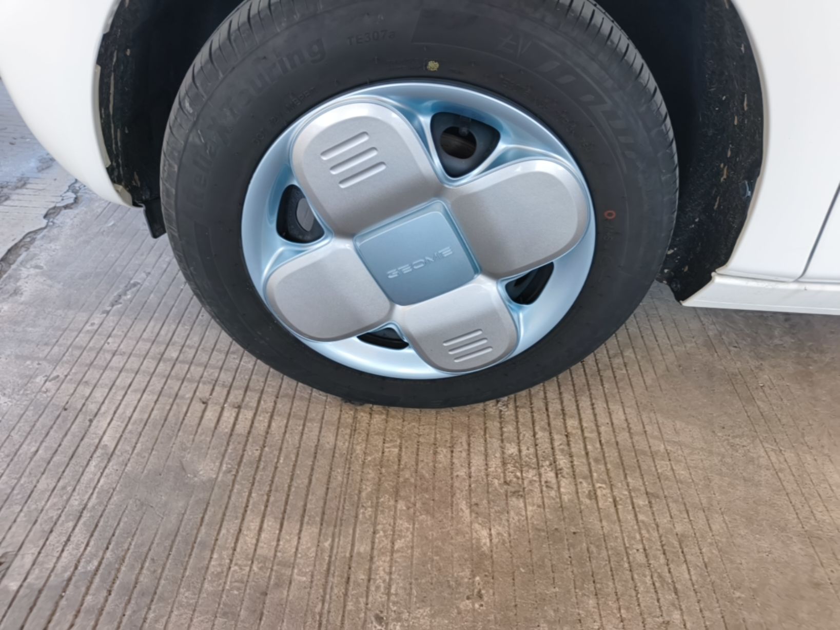Geely Galaxy Panda 2024 Panda Mini 200km Dragon Edition — снимка 10