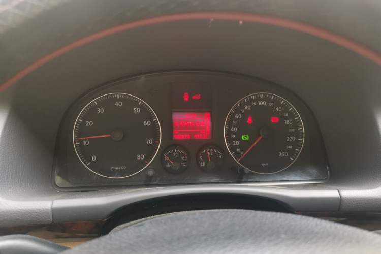 Used Volkswagen Touran 2008 1.8T ZhiZun Edition Automatic 5-Seater