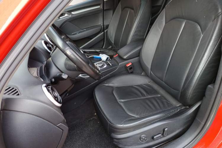 Used Audi A3 2015 Limousine 35 TFSI Millionth Anniversary Comfort Model