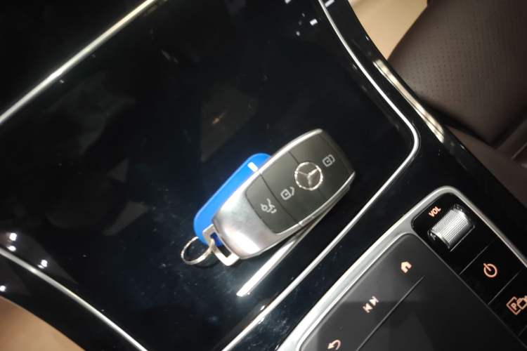 Used Mercedes-Benz GLC 2021 GLC 260 L 4MATIC Dynamic Edition
