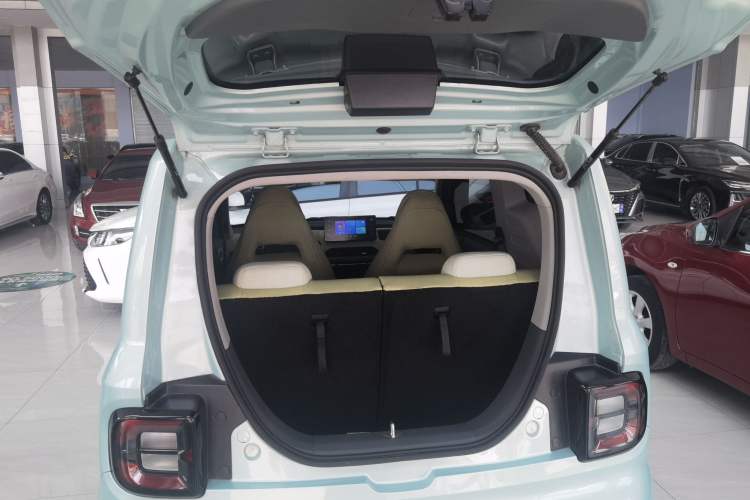 Used Geely Galaxy Panda 2024 Panda Mini 200km Endurance Bear