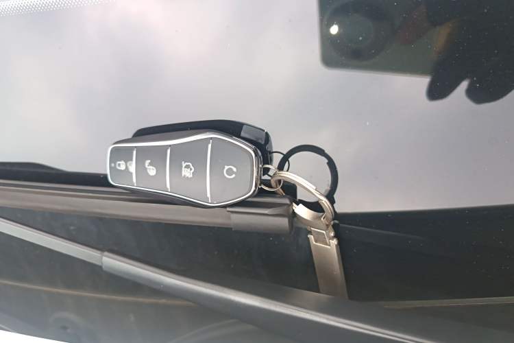 Used BYD Seal 06 New Energy 2025 EV 470KM Prestige Edition
