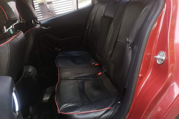 Used Mazda 3 Axela 2014 Sedan 1.5L Automatic Comfort Model Left Rear Seat