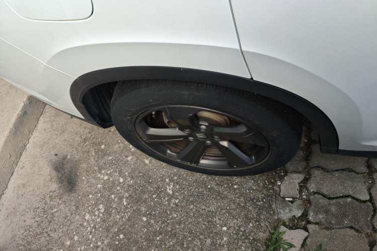 Used Baojun RM-5 2019 1.5T Manual Elite Version with 24-Hour Online Service 7 Seats
