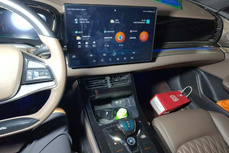 Used BYD Han 2023 EV Champion Edition 605KM Front-Drive Premium Model