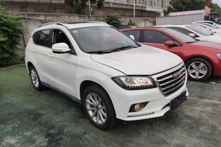 Used Haval H2 2018 Red-Label 1.5T Dual-Clutch Two-Wheel-Drive Luxury Model