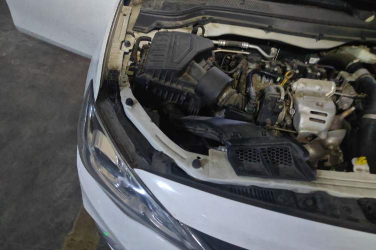 Used Chevrolet Cavalier 2019 325T Dual-Clutch Xinyue Edition Right Front Headlight