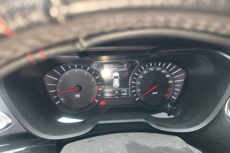 Used GAC Trumpchi GS4 2017 235T Automatic Two-Wheel Drive Luxury Smart Connectivity Version
