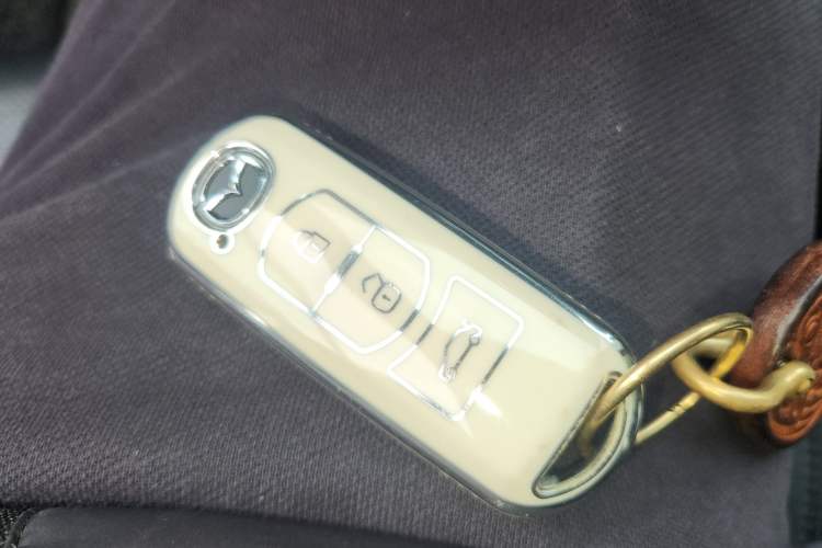 Used Mazda Atenza 2017 2.5L Skyactiv Sport Edition
