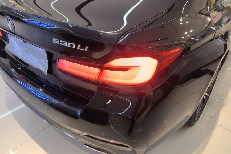 Used BMW 5 Series 2022 Restyled 530Li Leading Edition M Sport Package
