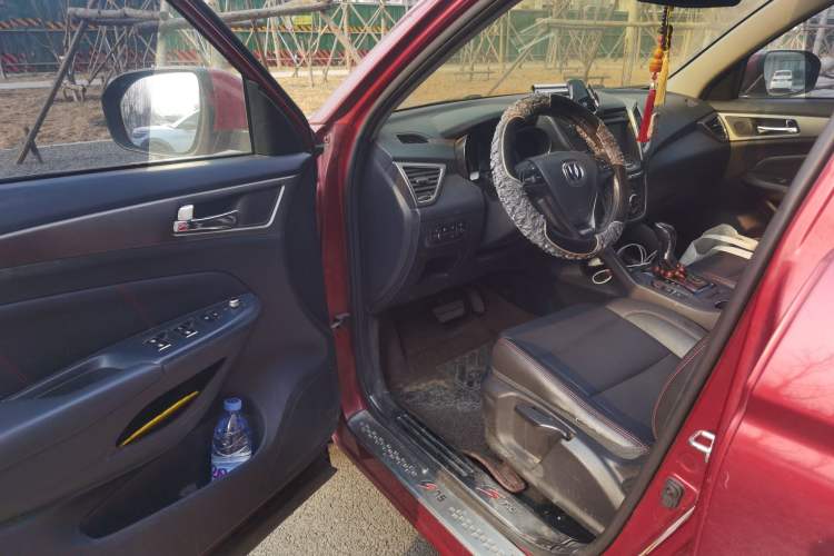 Used Changan CS75 2014 1.8T Automatic Elite Version China V Standard