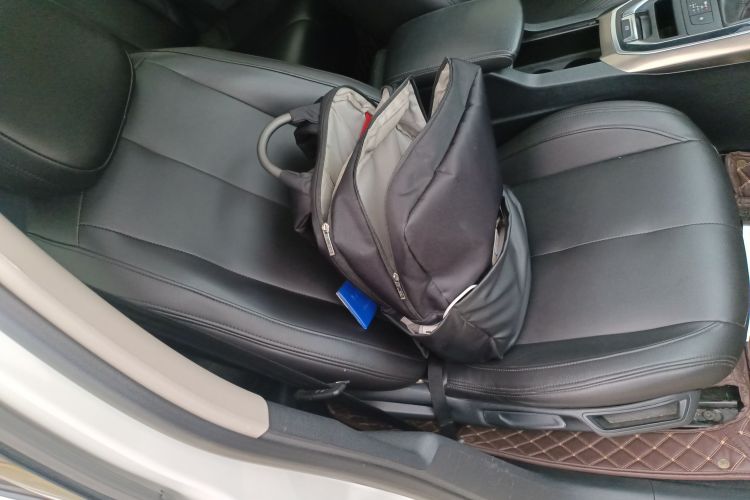 Used Peugeot 408 2018 350THP Automatic Luxury Edition Right Front Seat